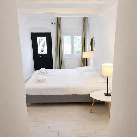 Terratota Apartment, Corfu *