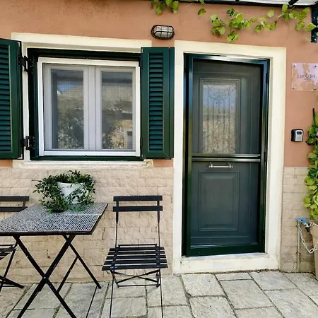 شقة Terratota Apartment, Corfu