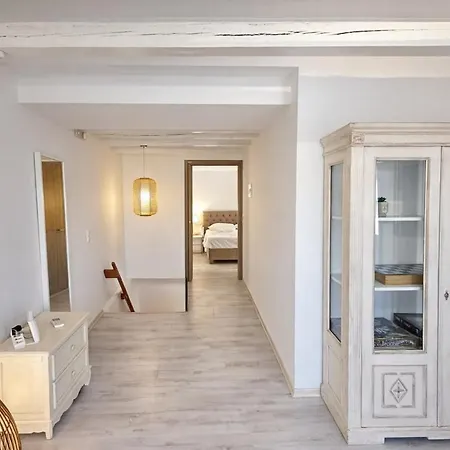 شقة Terratota Apartment, Corfu *